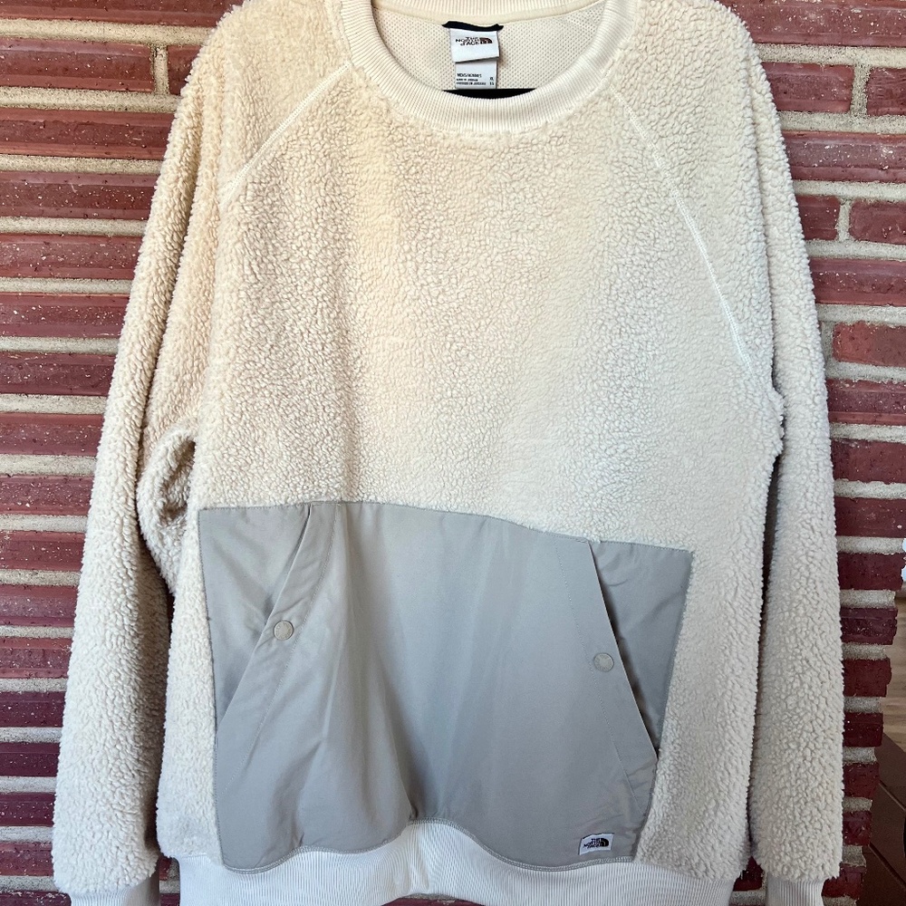 The North Face Ridge Pullover Sherpa Fleece Pullover Crewneck